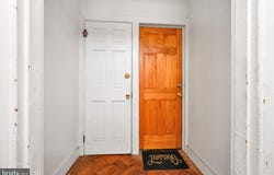 667 E PHILADELPHIA Street, YORK, PA 17403