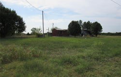 129 Hawk Spring Drive, McLoud, OK 74851