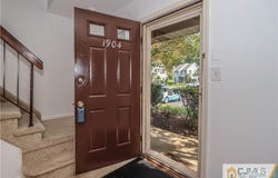 1904 Timber Oaks Road, Edison, NJ 08820