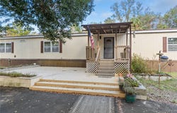 193 Gladys Avenue, Inglis, FL 34449