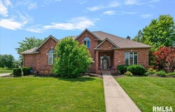 2517 Dickens Drive, Springfield, IL 62711-7244