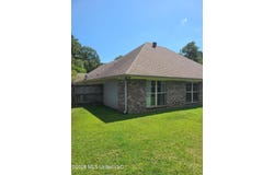 3 Lenox Court, Jackson, MS 39211