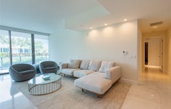 360 Ocean Dr, Key Biscayne, FL 33149