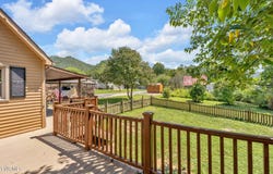 133 Deacon Creek Road, Erwin, TN 37650