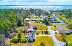 915 Sunset Boulevard, Newport, NC 28570