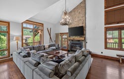 1C Ego Alley, Dover, VT 05356