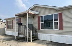 5 Swallow Lane, Beecher, IL 60401