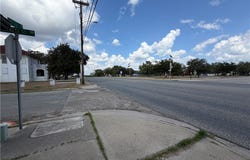 707 Nueces St, George West, TX 78022