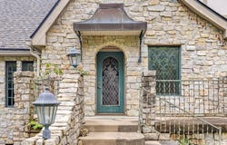 5500 E Ariel Way, Bloomington, IN 47408-9006