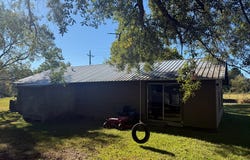 221 E Browning, DeKalb, TX 75559