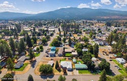 206 E 11th Ave, Post Falls, ID 83854