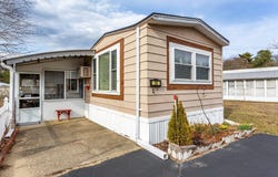 20 Madeline St, Wareham, MA 02538