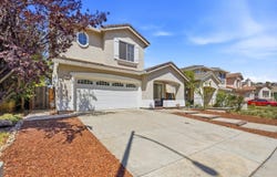 3295 Sandpebble DR, SAN JOSE, CA 95136