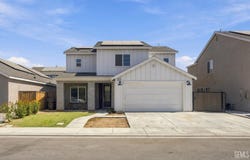 3308 Trail River Lane, Shafter, CA 93263