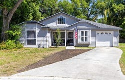 601 ARLINGTON Court, EUSTIS, FL 32726