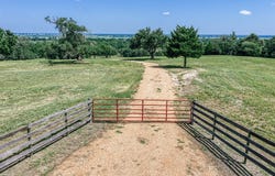11755 Puddin Lane, Washington, TX 77880