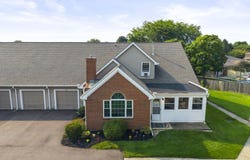 542 Brickstone Drive, Delaware, OH 43015
