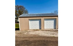 851 Williams St., Barry, IL 62312