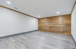 34 Depot St, Hartwell, GA 30643