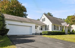 61 Clayton Ave., Methuen, MA 01844