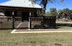 724 Franklin, Bellevue, TX 76228