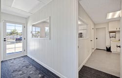 55 E Vandalia Avenue, Porterville, CA 93257