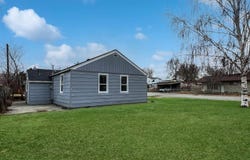 522 S Date St, Kennewick, WA 99336