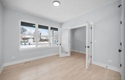 100 E Adams Avenue, Villa Park, IL 60181