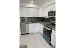 2113 HARBOUR Drive, PALMYRA, NJ 08065