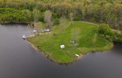 E Howe Road, Dewitt, MI 48820