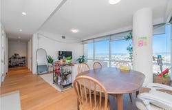 877 Francisco, Los Angeles, CA 90017
