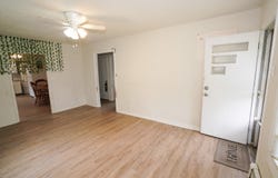 627 Manhattan Road, Joliet, IL 60433