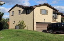 1110 Courtland Rd, Weirton, WV 26062