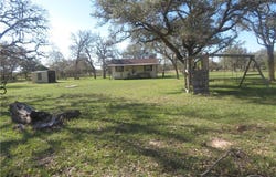 1923 CO RD 286, Edna, TX 77957