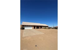 7474 Cedar Street, Phelan, CA 92371