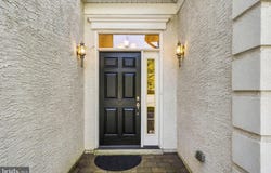 5 ASCOT Court, KENDALL PARK, NJ 08824