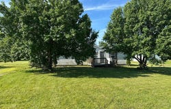 11655 Colthar Rd, Bethel, OH 45106