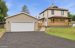 36 Heath Street, Corinth, NY 12822
