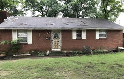 2503 GATHINGS DRIVE, West Memphis, AR 72301