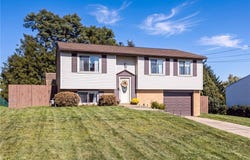 206 Win Ridge Dr, Moon/Crescent Twp, PA 15108
