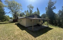 866 Ridge Trail, Mio, MI 48647