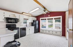 704 N Redbird Pl, Sioux Falls, SD 57107