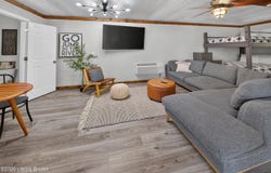 152 Comanche Dr, Falls Of Rough, KY 40119
