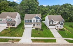723 Francis Drive, Heath, OH 43056