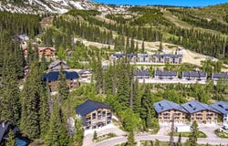 227 Crystal Springs Rd, Sandpoint, ID 83864