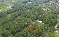 Tampa Circle, Pearlington, MS 39572