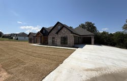 13 Pear Circle, Greenbrier, AR 72058