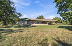 14460 W 750 Road, Tahlequah, OK 74464