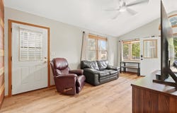 3940 E Underwood Ave, Cudahy, WI 53110
