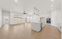 130 lasso Loop, Lorena, TX 76655